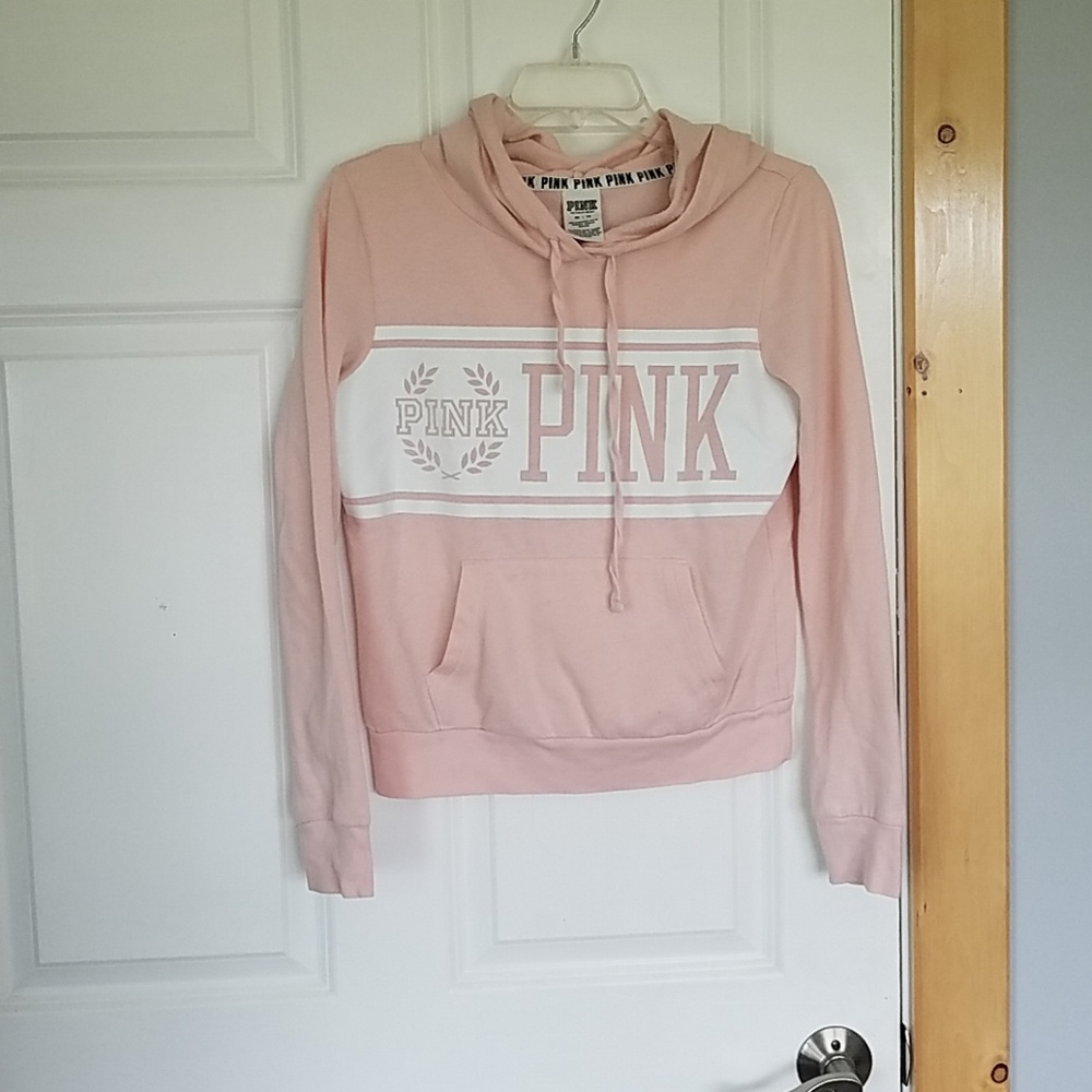Pink VS sweatshirt